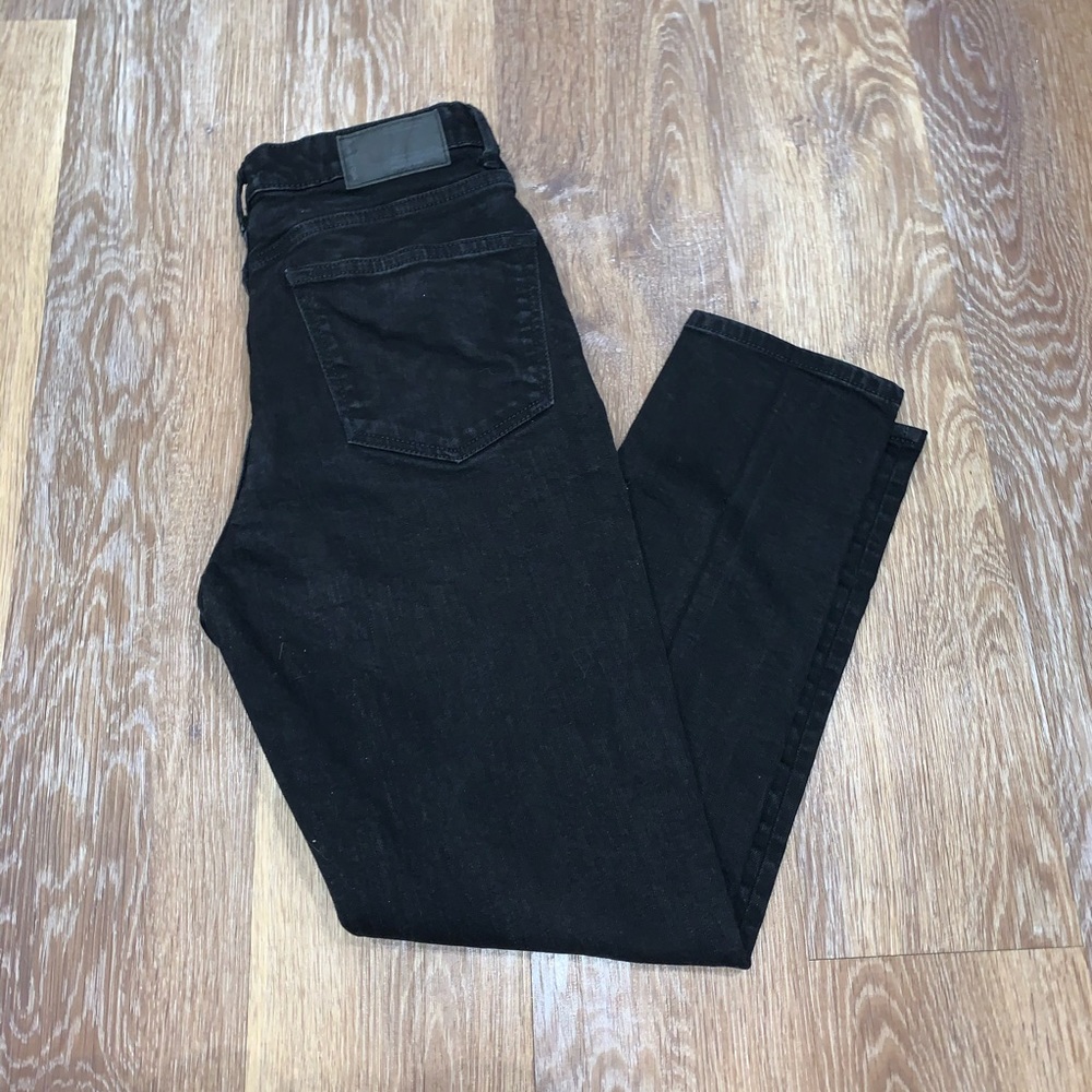 The Stevie High-Waisted Tapered Jean in Black
